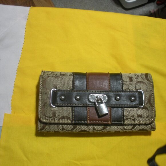 Guess Brown/Tan Canvas Wallet - Picture 1 of 4